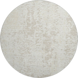 HomeRoots 8' Ivory and Beige Abstract Round Washable Rug - Durable, UV-Protected, Stylish for High-Traffic Areas 675453