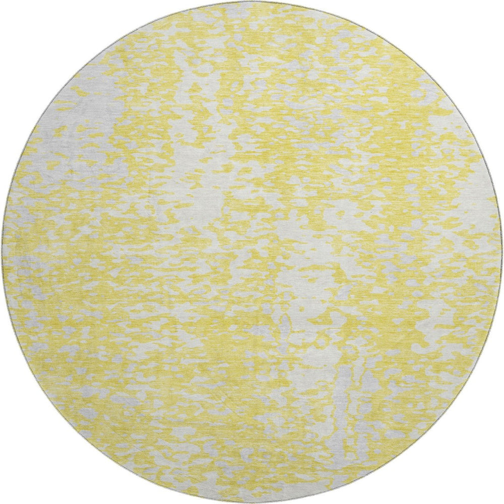HomeRoots 8' Yellow And Ivory Abstract Round Rug - Washable, UV-Protected, Durable Design for Active Spaces 675477