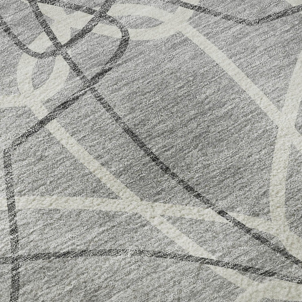 HomeRoots 8' Gray and Ivory Geometric Round Rug - Washable, UV-Protected, Stylish for High-Traffic Areas 675501