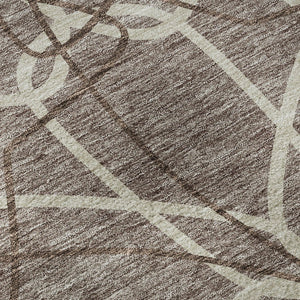 HomeRoots 8' Taupe Beige & Brown Geometric Round Rug - Washable, UV Protected, Perfect for High-Traffic Areas! 675549