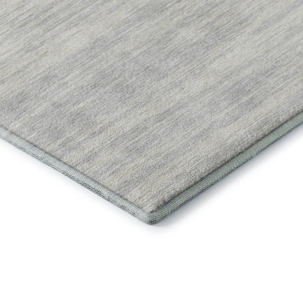 HomeRoots 8' Elegant Silver and Ivory Striped Round Rug – Washable, UV-Protected for Modern Homes & Pets 675621