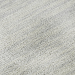 HomeRoots 8' Elegant Silver and Ivory Striped Round Rug – Washable, UV-Protected for Modern Homes & Pets 675621