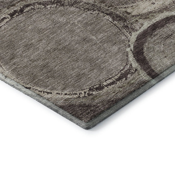 HomeRoots 8' Woodland Lodge Round Rug in Chocolate & Beige - Washable, UV-Resistant, Durable, Cozy Design 675633