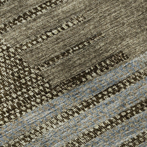 HomeRoots 8' Stylish Taupe Beige & Gray Striped Round Rug - Durable, Washable, UV Protected for Busy Homes 675675