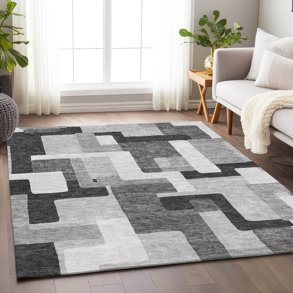 HomeRoots 8' X 10' Stunning Silver & Gray Geometric Area Rug - Washable, UV Protected & Perfect for Busy Homes! 675736