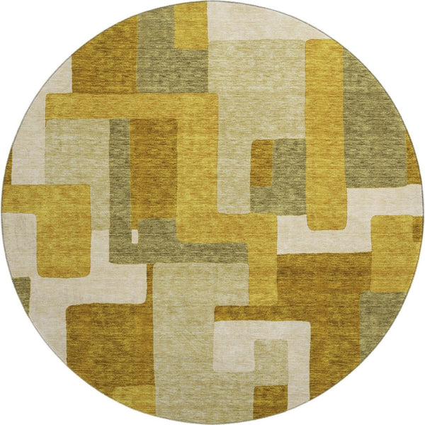HomeRoots 8' Wheat Ivory and Gold Geometric Round Rug - Stylish, Washable, UV-Protected for Family Spaces 675747