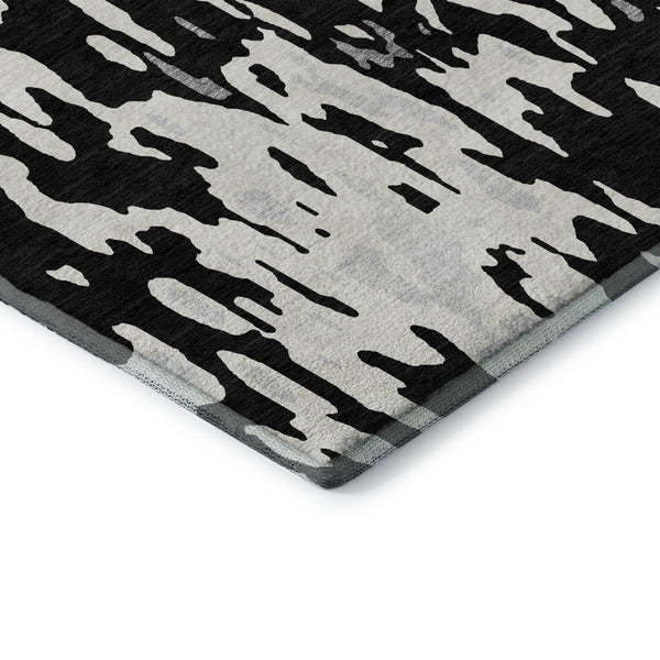 HomeRoots 5' X 8' Black Ivory And Gray Abstract Area Rug - Washable, UV Protected, Stylish & Durable Design 675824