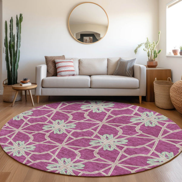 HomeRoots 8' Blush Ivory & Beige Geometric Washable Round Rug - Durable, UV Protected, Ideal for Homes 675909