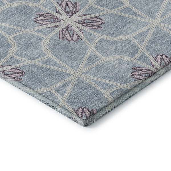 HomeRoots 8' Stylish Denim Blue, Ivory & Gray Geometric Washable Round Rug - UV Protected & Stain Resistant 675927