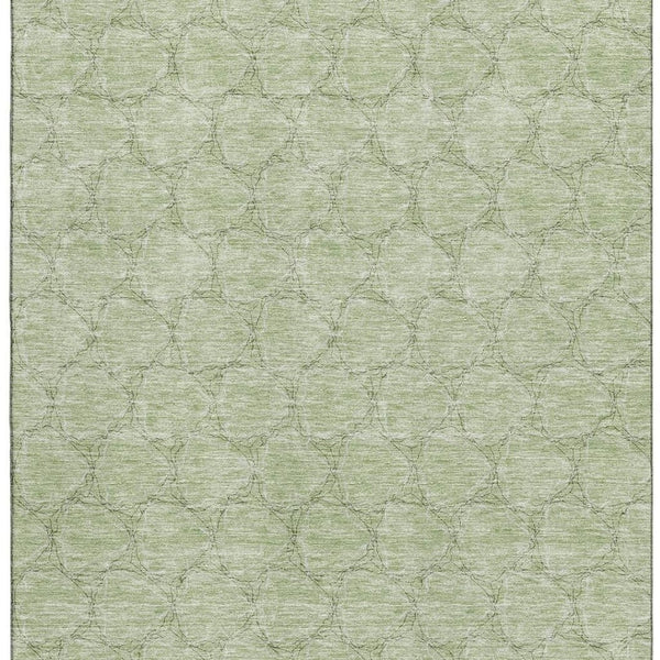 HomeRoots 5' Artichoke Green & Ivory Geometric Area Rug - Washable, UV Protected, Durable for High-Traffic Homes 676028