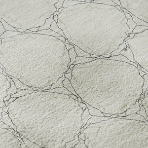 HomeRoots 8' Ivory and Charcoal Geometric Washable Round Rug - Stylish, Durable, UV-Protected for Any Space 676053