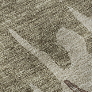 HomeRoots 8' Beige Taupe & Brown Abstract Washable Round Rug - Durable, Stain-Resistant, UV Protected Design! 676107