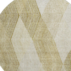 HomeRoots 8' Ivory Beige and Tan Geometric Round Rug - Washable, Durable, UV Protected, Perfect for High-Traffic Areas 676191