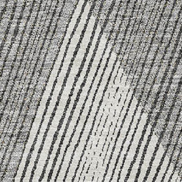 HomeRoots 5' Stylish Pewter Gold Ivory Geometric Area Rug - Washable, UV Protected & Perfect for High-Traffic Spaces 676214