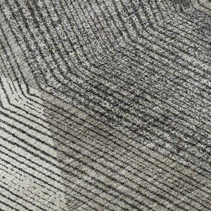HomeRoots 8' Modern Geometric Round Rug in Pewter, Gold & Ivory – Washable, UV Protected & Stain-Resistant! 676215