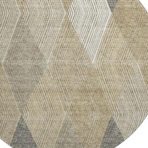 HomeRoots 8' Washable Round Rug in Wheat Beige & Gray - UV Protected, Stain Resistant, Perfect for Busy Homes! 676233