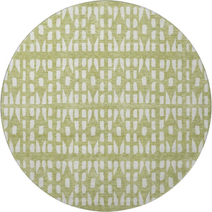 HomeRoots 8' Artichoke Green & Ivory Geometric Washable Round Rug with UV Protection for High-Traffic Spaces 676239