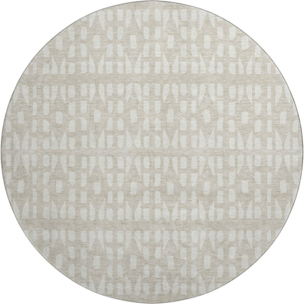 HomeRoots 8' Beige and Ivory Geometric Round Rug – Washable, UV-Protected, Stain-Resistant Modern Decor Piece 676245