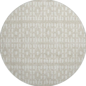 HomeRoots 8' Beige and Ivory Geometric Round Rug – Washable, UV-Protected, Stain-Resistant Modern Decor Piece 676245