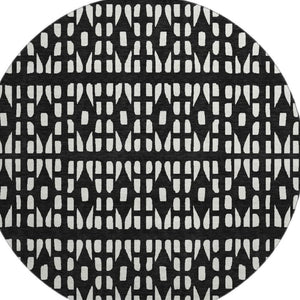 HomeRoots 8' Washable Black and Ivory Geometric Round Rug with UV Protection for Modern Living Spaces 676251