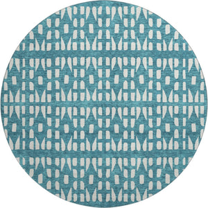 HomeRoots 8' Teal And Ivory Geometric Round Rug - Washable, Stain Resistant, UV Protected for Busy Homes 676299