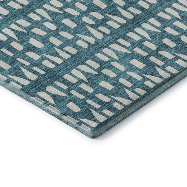 HomeRoots 8' X 10' Stylish Teal & Ivory Geometric Area Rug – Durable, Washable, UV Protected for Everyday Use 676300