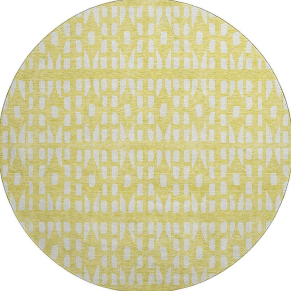 HomeRoots 8' Stylish Yellow and Ivory Geometric Round Rug – Washable, UV Protected, Stain-Resistant Design 676305