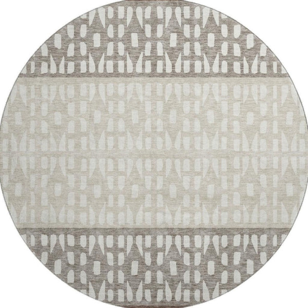 HomeRoots 8' Chocolate and Beige Geometric Round Area Rug - Washable, UV Resistant, Stylish for Any Space 676323