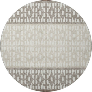 HomeRoots 8' Chocolate and Beige Geometric Round Area Rug - Washable, UV Resistant, Stylish for Any Space 676323
