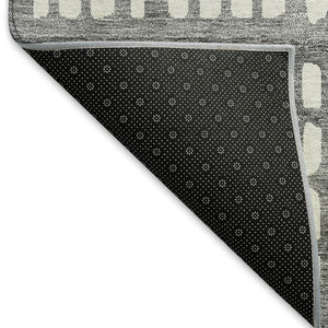 HomeRoots 5' X 8' Gray & Silver Geometric Washable Area Rug with UV Protection for Stylish High-Traffic Spaces 676334
