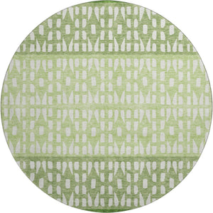 HomeRoots 8' Green And Ivory Geometric Round Rug – Washable, UV Protected, Stain-Resistant, Durable Design 676341