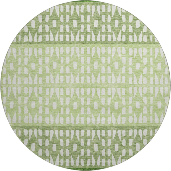HomeRoots 8' Green And Ivory Geometric Round Rug – Washable, UV Protected, Stain-Resistant, Durable Design 676341