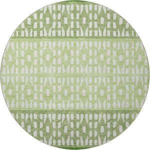 HomeRoots 8' Green And Ivory Geometric Round Rug – Washable, UV Protected, Stain-Resistant, Durable Design 676341