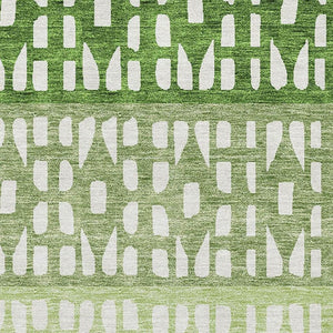 HomeRoots 8' X 10' Contemporary Green and Ivory Geometric Area Rug – Washable, Stain Resistant & UV Protected 676342