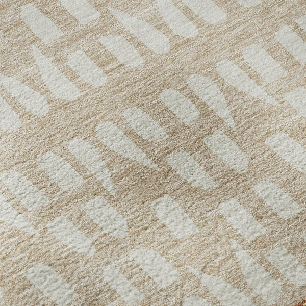 HomeRoots 8' Washable Round Rug in Rust and Ivory with Geometric Design, UV Protection & Stain Resistance 676353