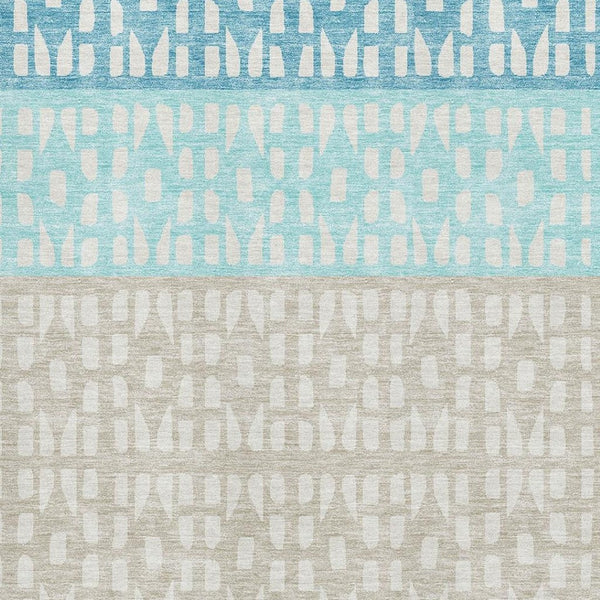 HomeRoots 5' X 8' Stylish Teal Beige Ivory Geometric Washable Area Rug – Durable, UV Protected & Easy Care! 676364