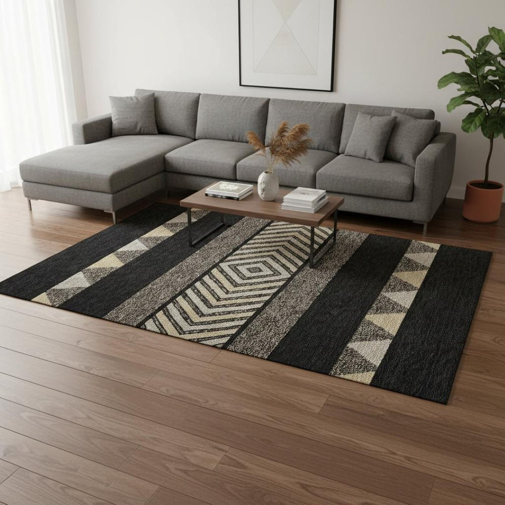 HomeRoots 8' X 10' Southwestern Washable Area Rug - Durable, Stain Resistant, UV Protected for Family Spaces 676378