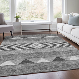 HomeRoots 5' X 8' Southwestern Gray Charcoal Area Rug - Washable, UV Protected, Stain Resistant for Homes 676394