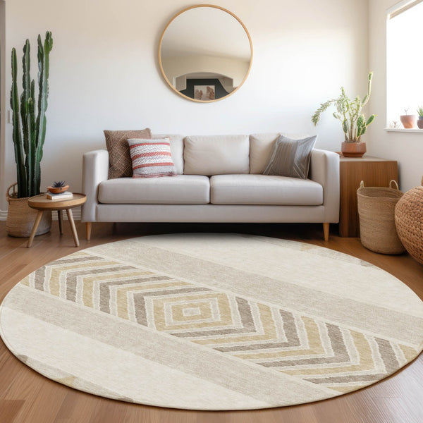 HomeRoots 8' Ivory Beige and Taupe Southwestern Round Rug - Washable, UV-Protected, Durable for Busy Homes 676407