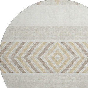 HomeRoots 8' Ivory Beige and Taupe Southwestern Round Rug - Washable, UV-Protected, Durable for Busy Homes 676407
