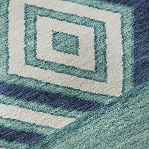 HomeRoots 8' Teal Navy Blue & Ivory Southwestern Round Rug – Washable, UV Protected, Durable & Pet-Friendly! 676443