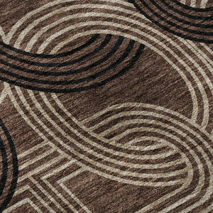 HomeRoots 8' Chocolate, Black & Beige Geometric Washable Round Rug - UV Protected for High-Traffic Spaces 676527