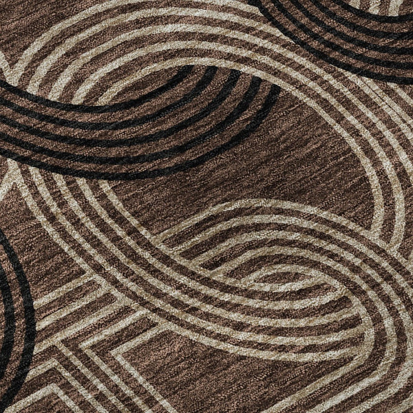 HomeRoots 8' Chocolate, Black & Beige Geometric Washable Round Rug - UV Protected for High-Traffic Spaces 676527