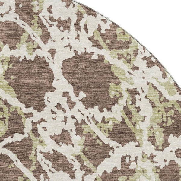 HomeRoots 8' Abstract Round Rug in Brown, Taupe & Ivory - Washable, UV-Protected, Stain-Resistant Beauty 676629