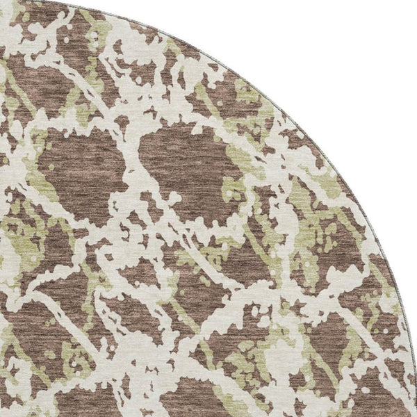 HomeRoots 8' Abstract Round Rug in Brown, Taupe & Ivory - Washable, UV-Protected, Stain-Resistant Beauty 676629