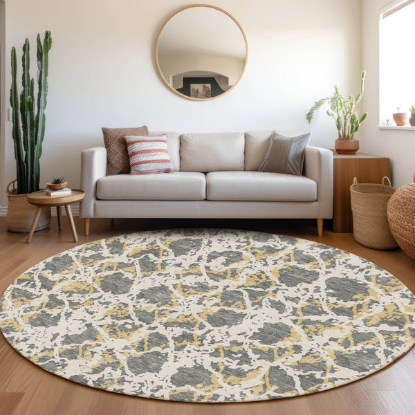 HomeRoots 8' Gray Gold and Ivory Abstract Round Rug - Washable, UV Protected, Stylish & Durable for Homes 676647