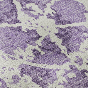 HomeRoots 8' Lilac and Ivory Abstract Round Rug – Washable, UV Protected, Perfect for Modern Living Spaces 676665