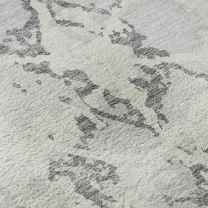 HomeRoots 8' Stylish Silver Gray and Ivory Abstract Washable Round Rug with UV Protection for High-Traffic Areas 676671