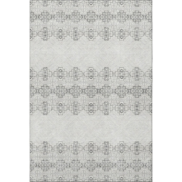 HomeRoots 5' X 8' Gray And Ivory Southwestern Washable Area Rug - Durable, UV-Protected, Stylish Comfort for Any Room 676712