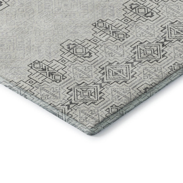 HomeRoots 8' X 10' Gray And Ivory Southwestern Washable Area Rug – UV Resistant, Durable & Stylish for Homes 676714
